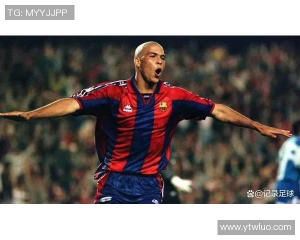 全球足球明星人物全景介绍与精彩生涯回顾 全球足球明星人物全景介绍与精彩生涯回顾