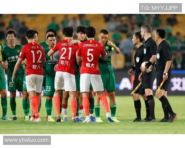 北京足球队在足球配合排行榜中荣登第九名展现团队实力与默契 北京足球队在足球配合排行榜中荣登第九名展现团队实力与默契